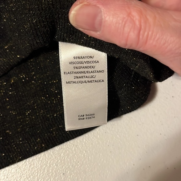 Splendid sweater with silver threads, sz large - Picture 5 of 5